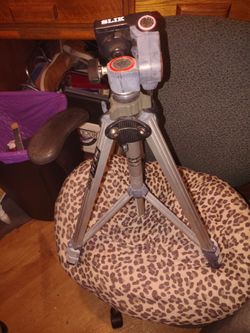 Tri pod