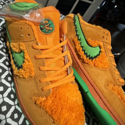 Nike x Grateful Dead SB Dunk Low 'Orange Bear' 