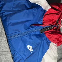 Nike windbreaker 