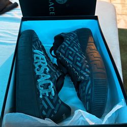 VERSACE SHOES