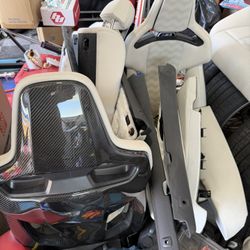 Ivory White Full Merino G80 Interior Buckets