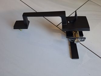 New Door Handle 