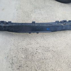 Hyundai Elantra Rear Reinforcement Bar&bracket