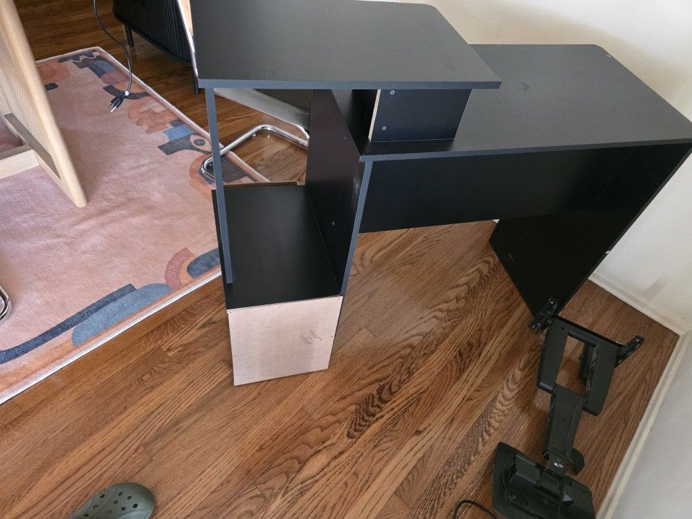 Computer Desk