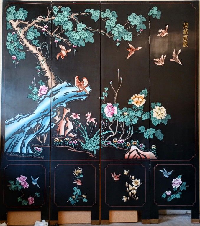 Carved wooden screen / room divider, Japanese theme
