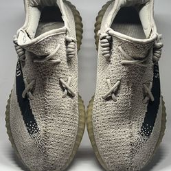 Adidas Yeezy Boost 350 V2 