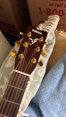 Is A Yamaha Fdo15 Acoustic Guitar In Excellent Condition With The Case Too Asking $250 Pick Up Only 