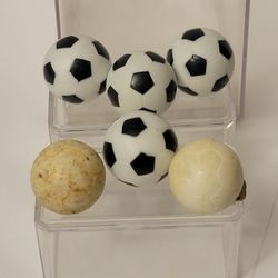 6 Foosball Balls