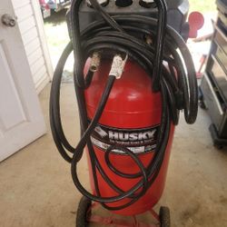 Husky Compresor 