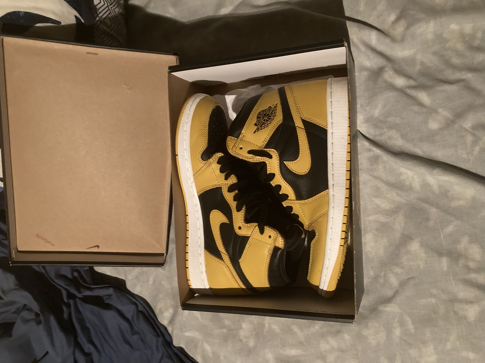 yellow jordan 1 highs