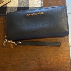 Wristlet Wallet Black 