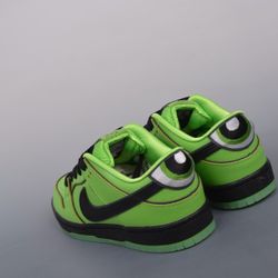 Nike SB Dunk Low The Powerpuff Girls Buttercup 73