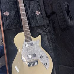 Taylor Electric Guitar White Cream Color 