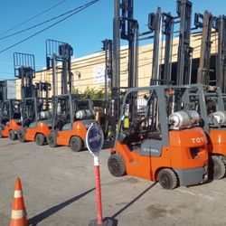 Forklift Toyota $9800
