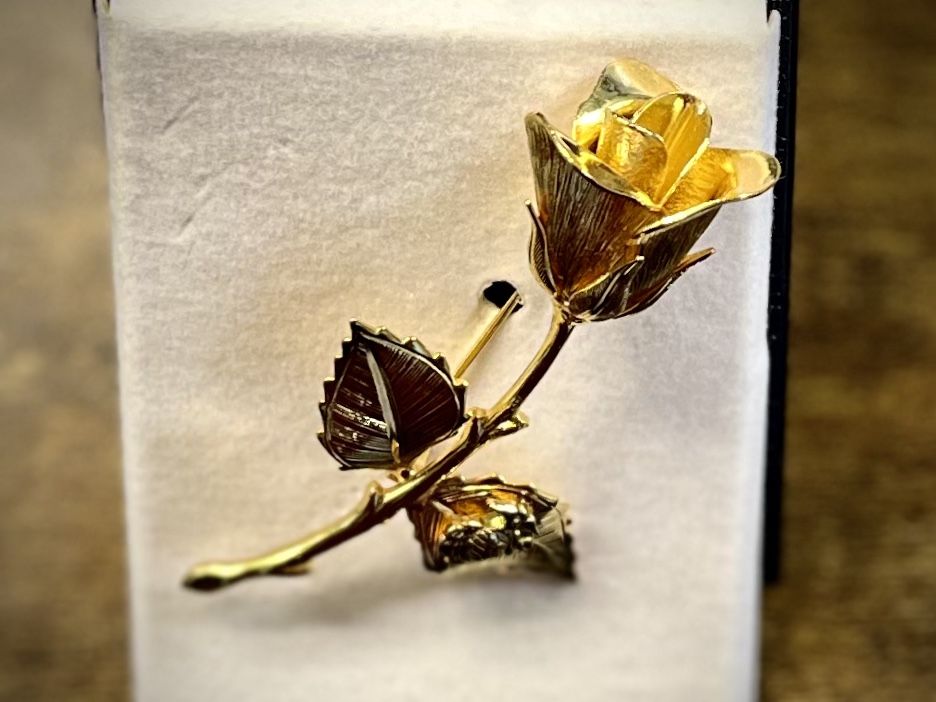🌹 Vintage USMC Gold Rose Brooch, Excellent Condition! 🇺🇸