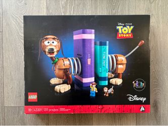 New LEGO Disney Toy Story Slinky Dog 43301