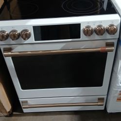  Ge Cafe Matte White Electric Range 