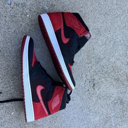 Size 13 - Jordan 1 High Flyknit "Banned" 2017 VNDS