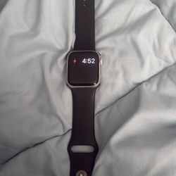 APPLE WATCH 2nd GENERATION SE  (GPS+ CELLULAR) UNLOCKED