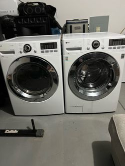***LG WASHER AND DRYER ***