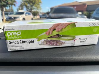 Progressive Prep Solutions Onion Chopper