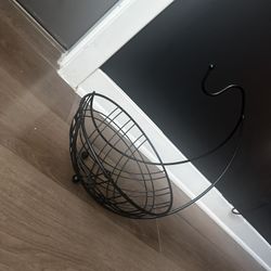 Fruit basket w/ Banana Hook