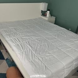 Queen Mattress And Bed frame