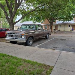 1977 F250 Ranger Camper edition