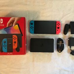 Nintendo Switch OLED Complete 