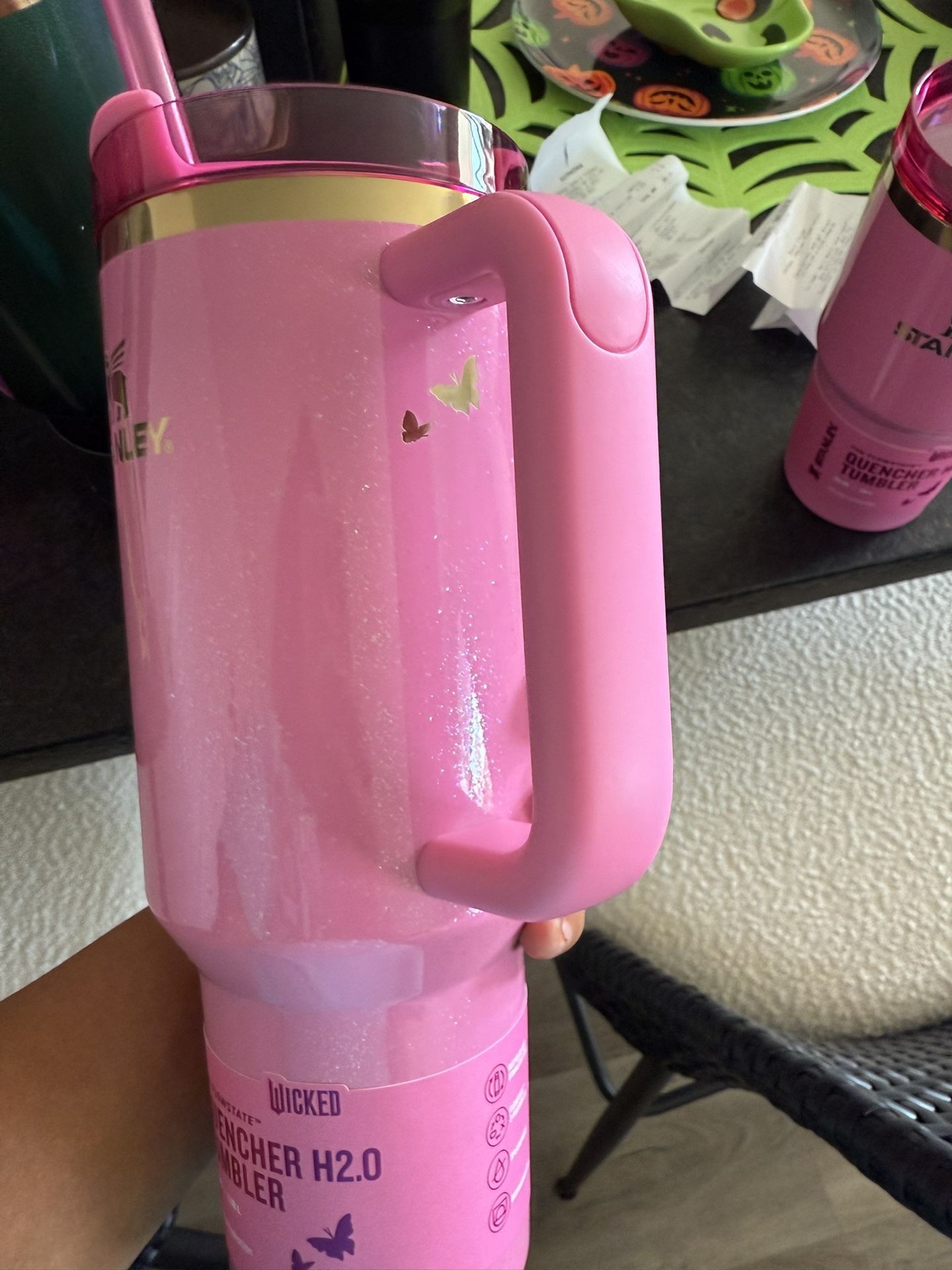 Pink Wicked 40oz Have 20 Oz Also