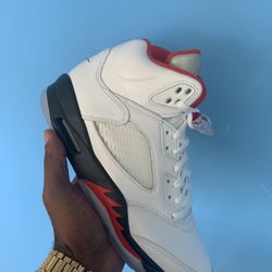 Jordan Retro 5s Fire Red