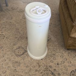 Ubbi Diaper Pail 