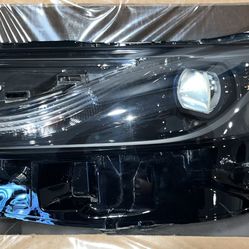 Camry Headlight