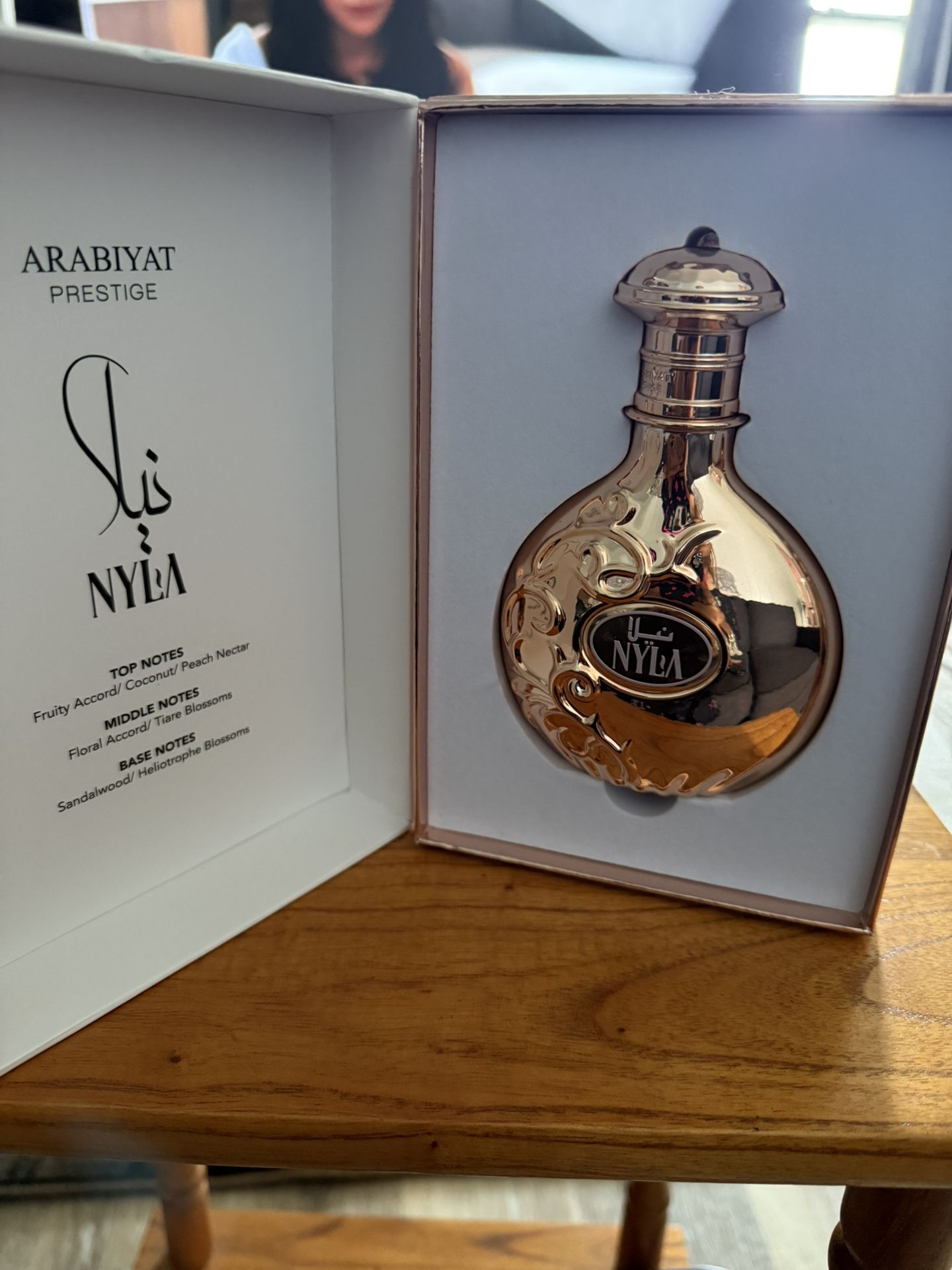 The Famous ARABIYAT Prestige By Rihanna Riri Riri