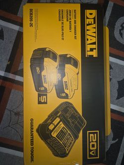 New Dewalt  20v  5ah  2 pack kit, price firm
