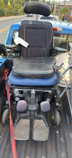 Permobil M3 Corpus Power Scooter – Power Lift/Tilt/Recline