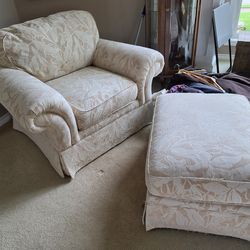 Flexsteel  Oversize Chair and Ottoman set