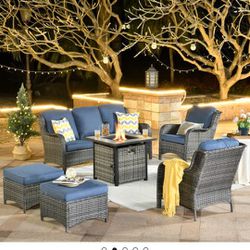 5 Seat Sitting Patio With Fire Pit
