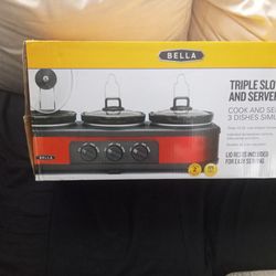 A NEW BELLA TRIPLE SLOW COOKER AND SERVER.