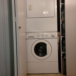 Stackable/washer Dryer