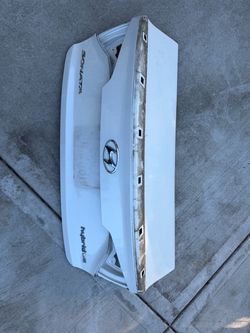 16-17 Hyundai Sonata Hybrid Trunk Deck Lid Assembly OEM Decklid