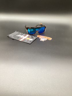 BOMBER EYEWEAR BUZZ BOMB POLARIZED TORTOISE FRM/BLUE ICE**(FINANCIAMOS/WE FINANCE)**