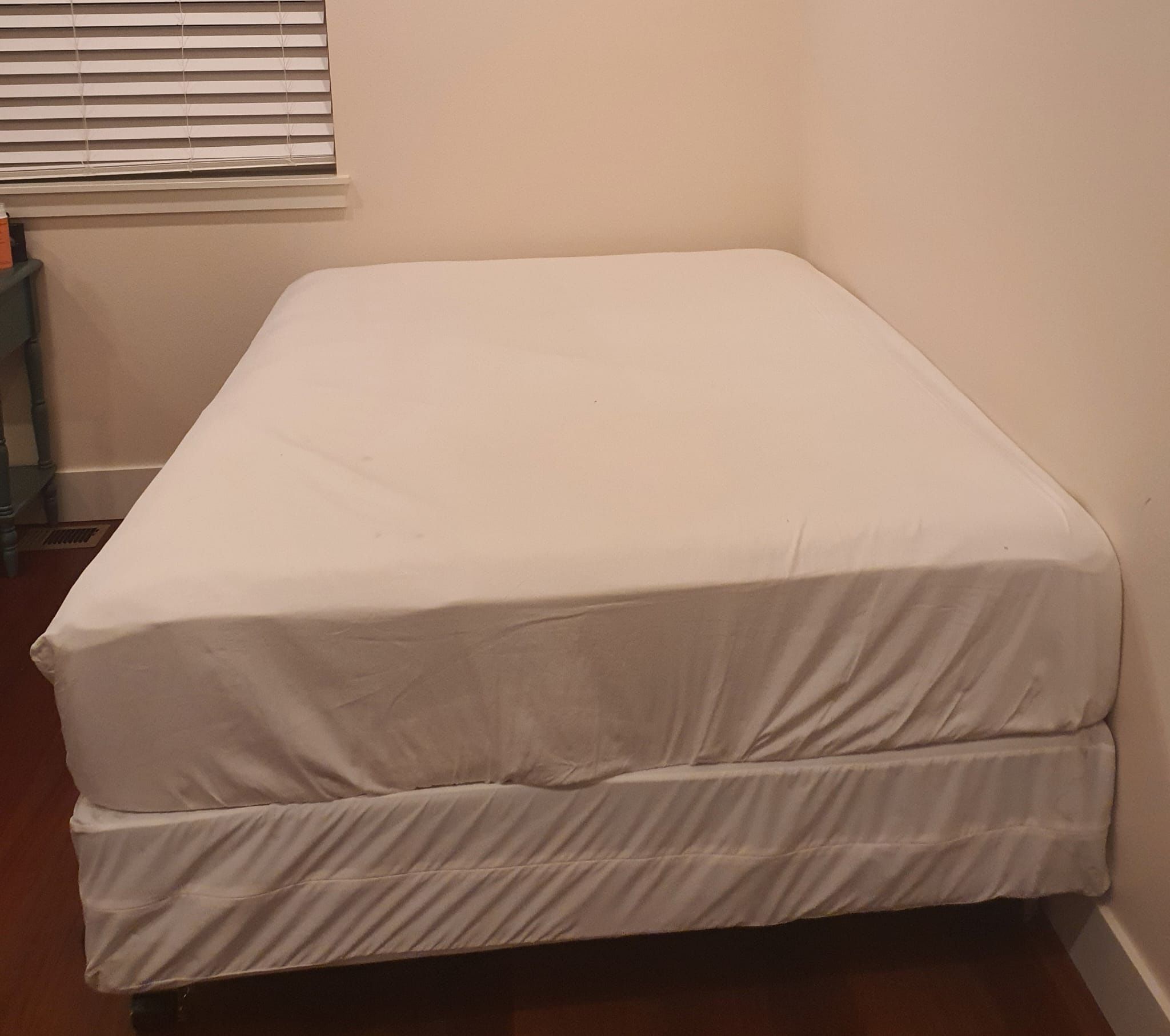 FREE Queen Bed With Matress And Frame