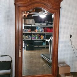 Armoire 38"x90"x18" Great Condition!