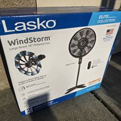 Lasko Windstorm™ 18" 4-speed Pedestal Fan 
