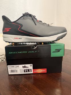 Size 11.5 men’s golf shoes