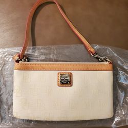 Dooney & Bourke Wristlet