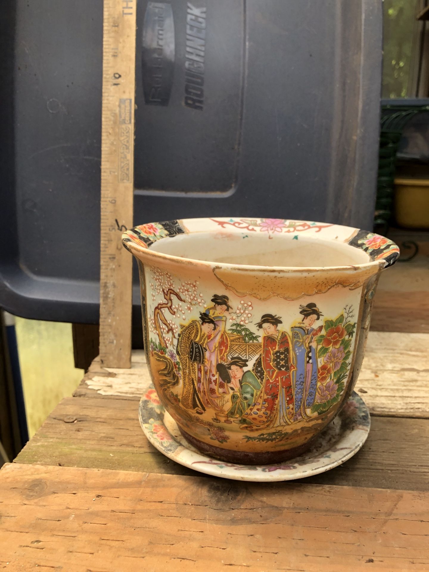 Plant Pot With A Tray