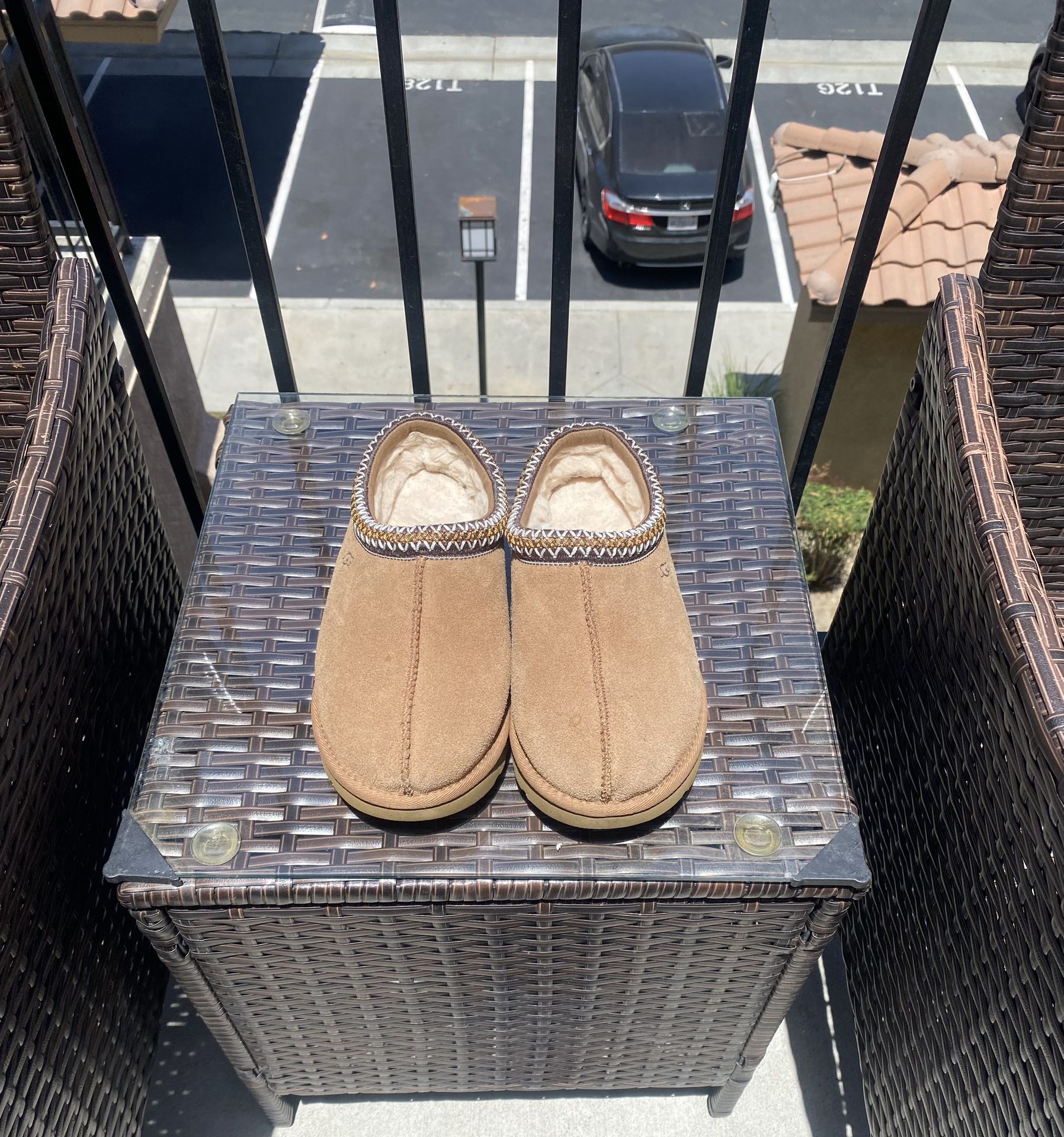 Tasman Uggs II