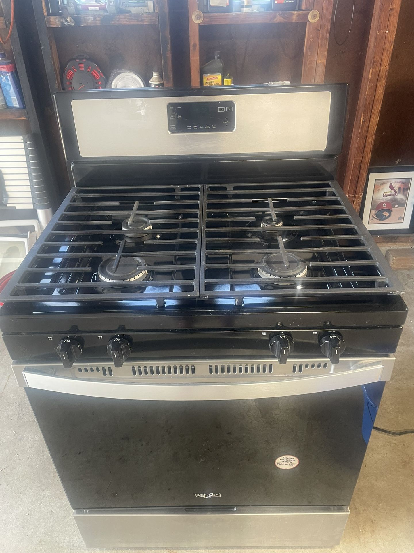Like New. Owner Was Elderly Gentleman That Passed Away. Barely Cooked For Himself